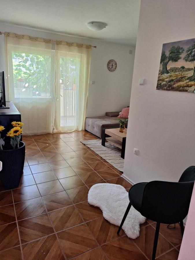 זאדאר Apartman Anchi מראה חיצוני תמונה